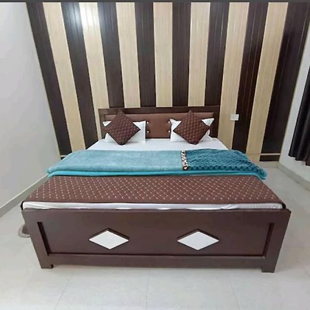 Ramam Hotel By Naavagat 700Mtr From Shri Ram Janambhumi Ayodhya Eksteriør bilde