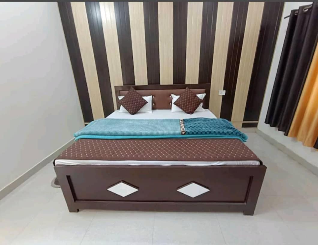 Ramam Hotel By Naavagat 700Mtr From Shri Ram Janambhumi Ayodhya Eksteriør bilde